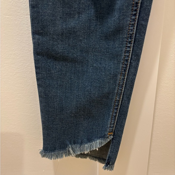 Women’s Sneak Peek Black Label jeans ankle cut - Picture 2 of 7